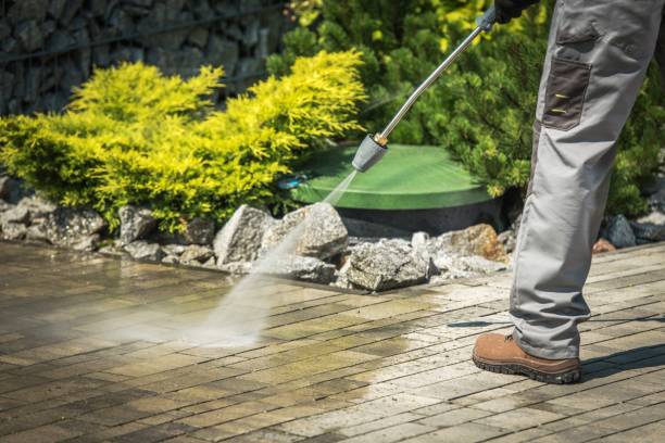 Best Gas Station Cleaning  in Jourdanton, TX